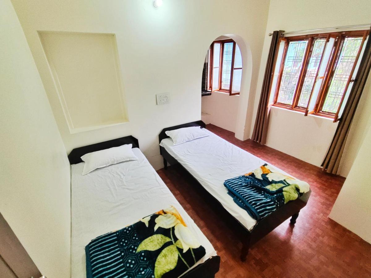 Alaknanda Homestay Karnaprayāg Zewnętrze zdjęcie