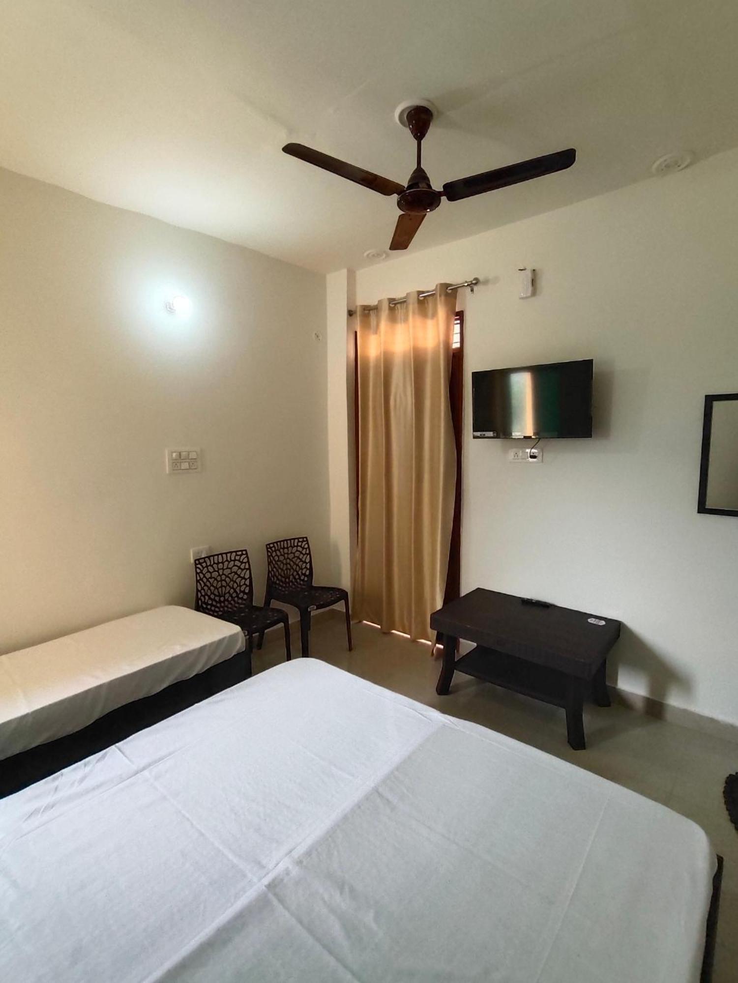 Alaknanda Homestay Karnaprayāg Zewnętrze zdjęcie